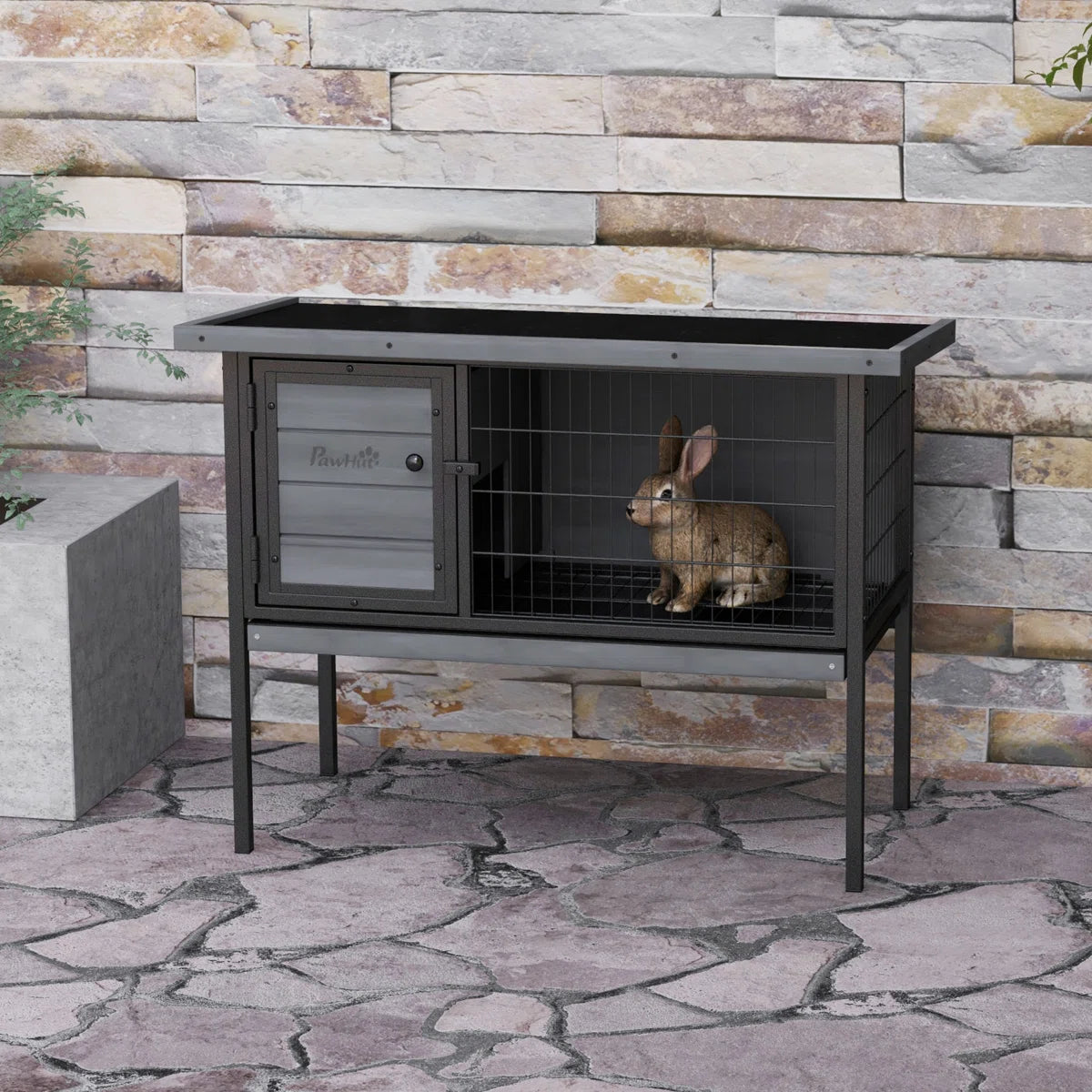 Lockridge Weather Resistant Small Animal Hutch